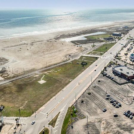 Tropical Springs Studio Apartment Two Queen Beds Galveston Exterior foto